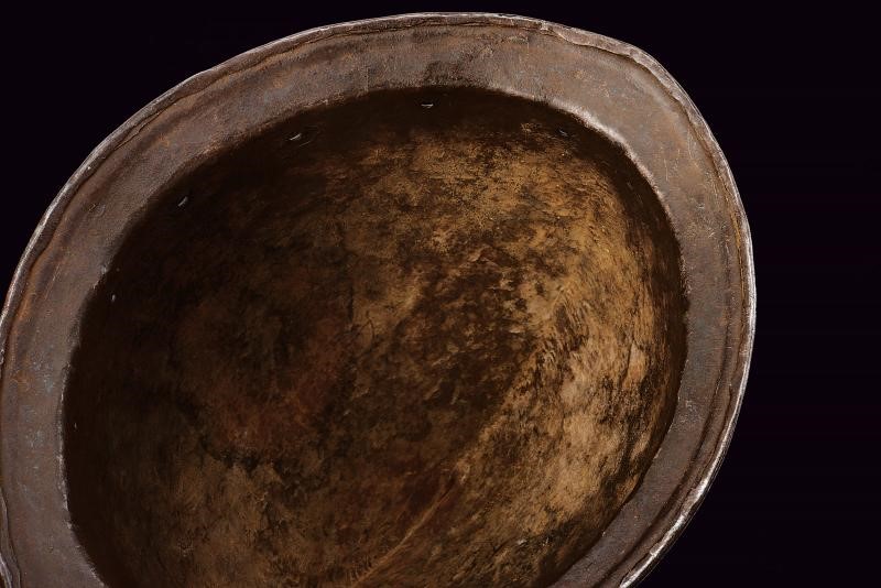 Zuccotto, coppo battuto in un solo pezzo - Italia, altezza 20 cm