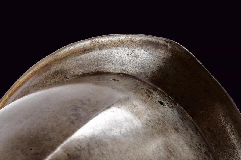 Zuccotto, coppo battuto in un solo pezzo - Italia, altezza 20 cm