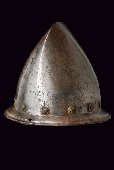 Zuccotto con punzone, coppo battuto oblungo, Italia