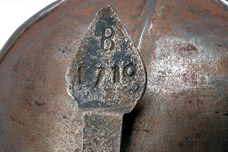 Taschetto a coda di gambero, ferro, Germania del Nord, altezza 25 cm