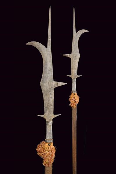 Roncone, ferro da taglio, Italia del Nord, altezza 240 cm