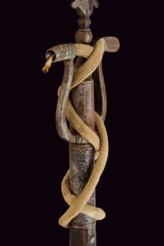 Buttafuoco inastato smontabile, Europa, altezza 199 cm