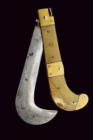 Massiccia roncola a serramanico