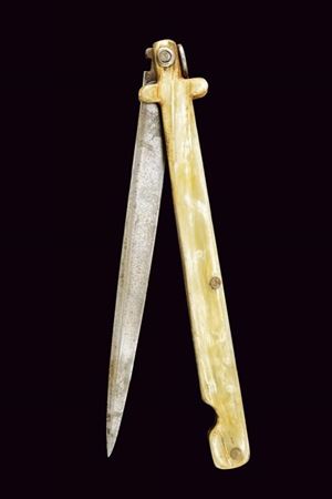 Coltello a serramanico