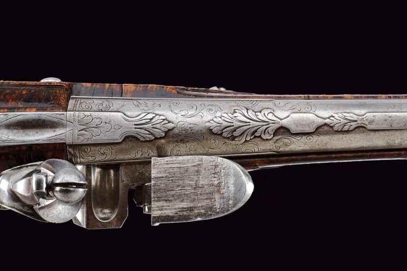Corsetto, Pistola a pietra focaia con fornimenti in argento