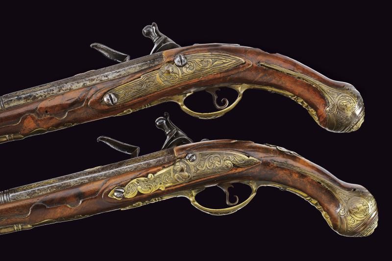 Paio di pistole a pietra focaia, Italia, lunghezza 46 cm