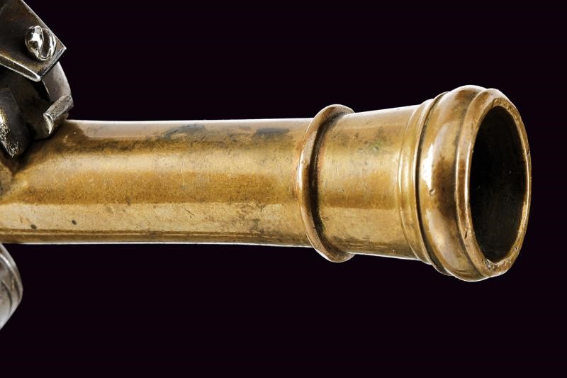 Mazzagatto a pietra focaia da marina, bronzo e legno - Francia, lunghezza 19.2 cm