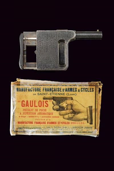 Pistola da palmo Gaulois, St. Etienne, calibro 8 mm, confezione originale