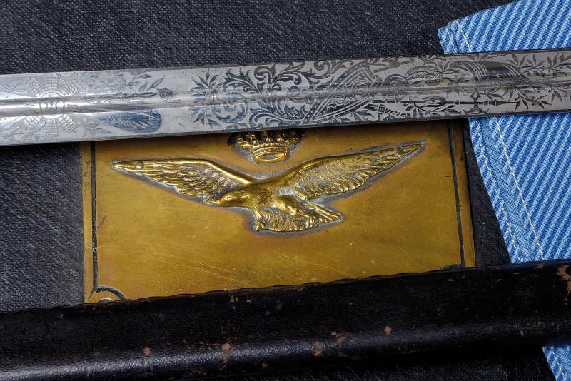 Spada da ufficiale della Regia Aeronautica, produzione Cherubini Torino e Clement & Jung Solingen...