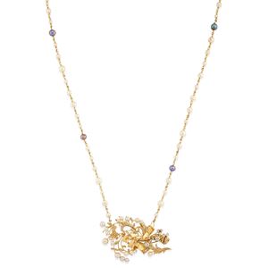 Pearl necklace