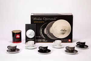 "Modus Operandi" &ndash; Joseph Kosuth, Set di sei tazzine da espresso, edizione Illycaff&egrave; &ldquo;Illy Collection&rdquo;