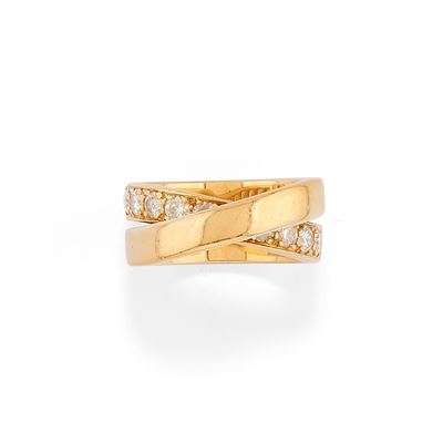Anello della collezione Nouvelle Vague, oro giallo 18k con diamanti taglio brillante