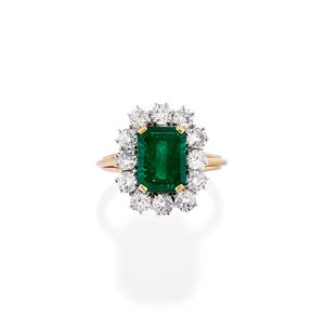 Anello con smeraldo Colombia e diamanti