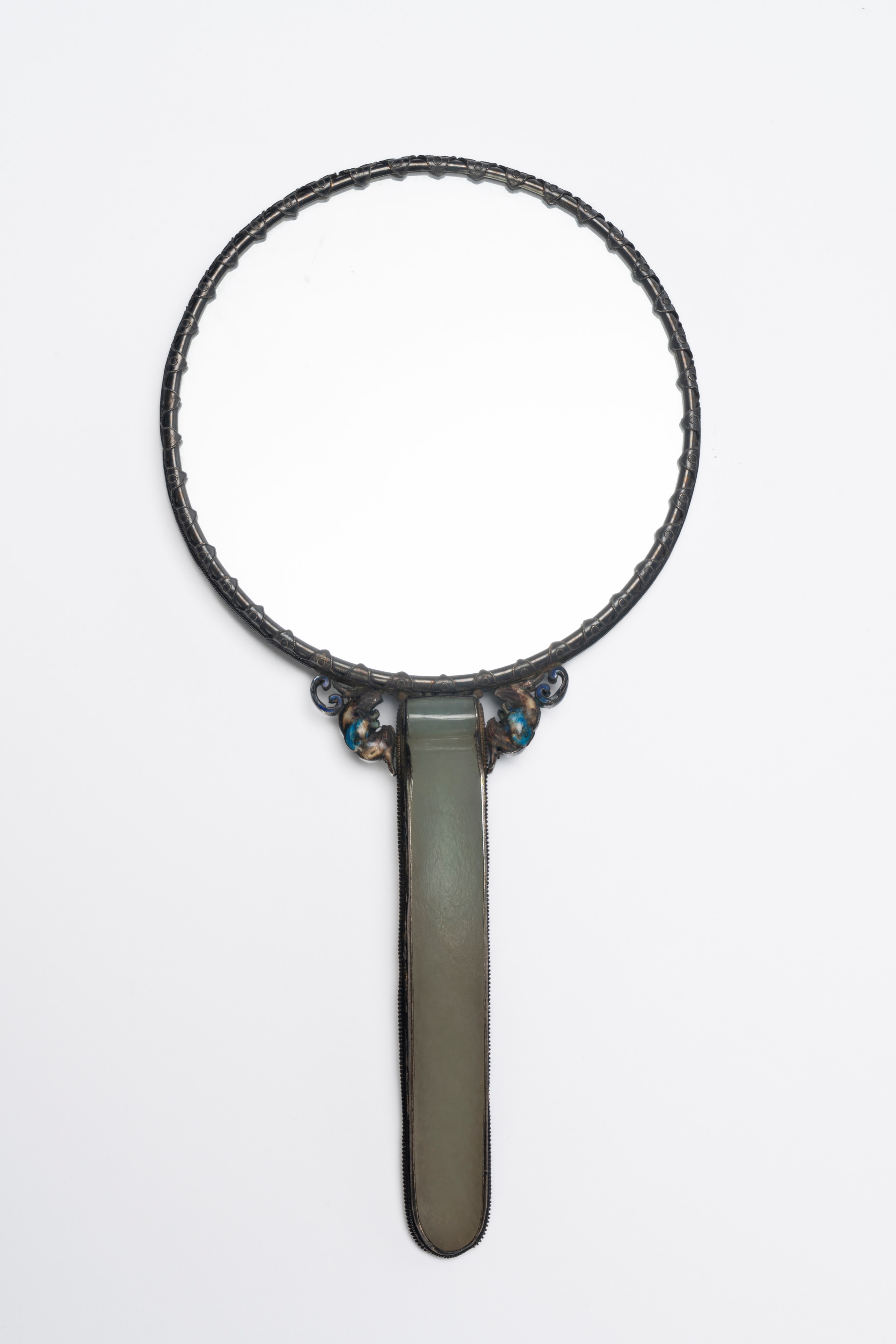 Specchio in argento, giada e smalti, Cina, tarda dinastia Qing / periodo della Repubblica