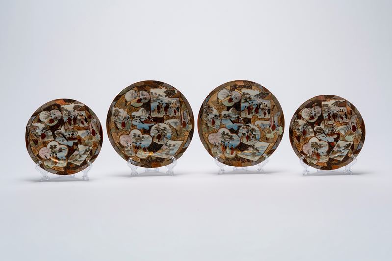 Gruppo composto da due piatti e due piattini in porcellana Kutani, Giappone, periodo Taisho - ini...