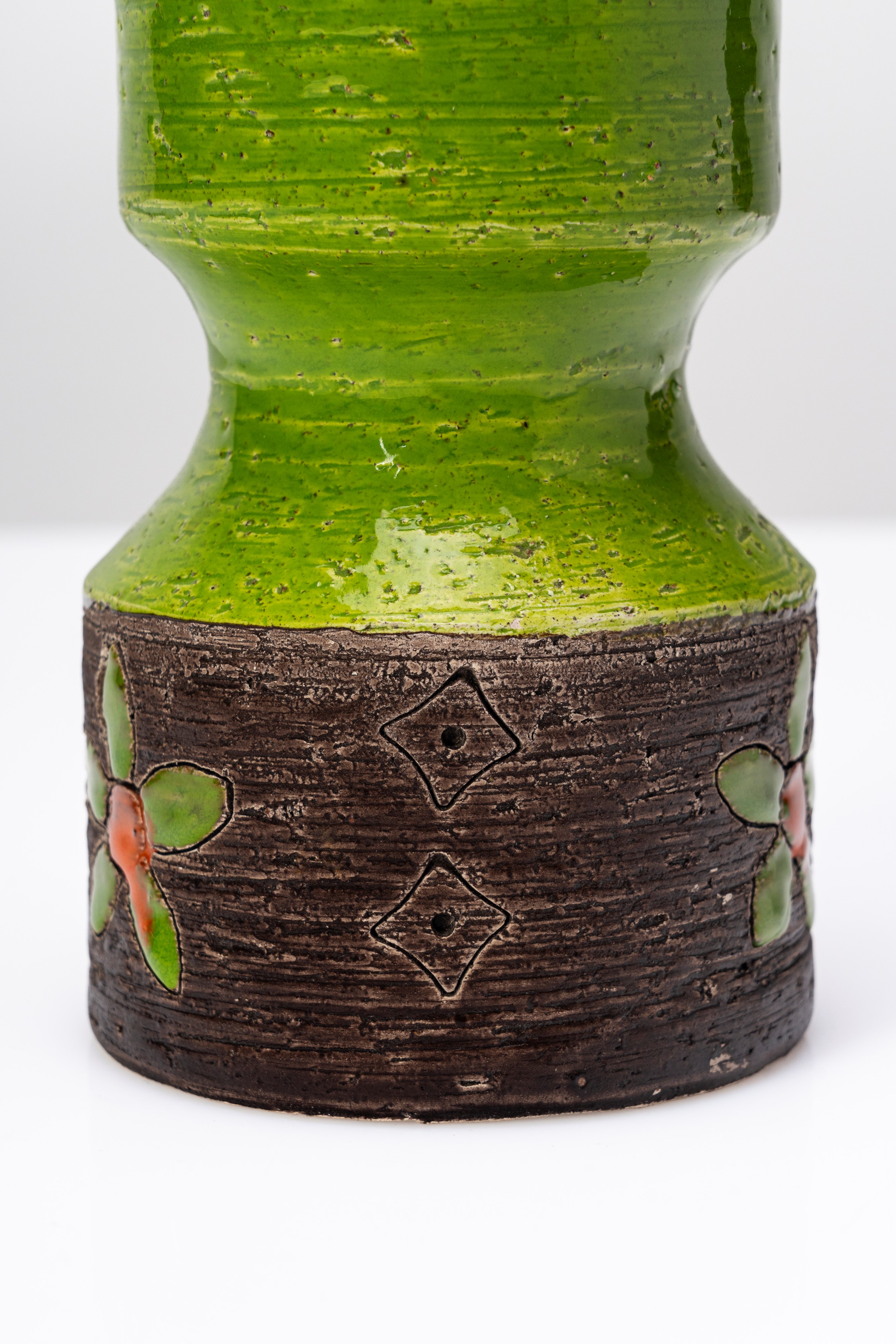 Aldo Londi - Vaso in ceramica smaltata con decoro floreale, 1970 circa