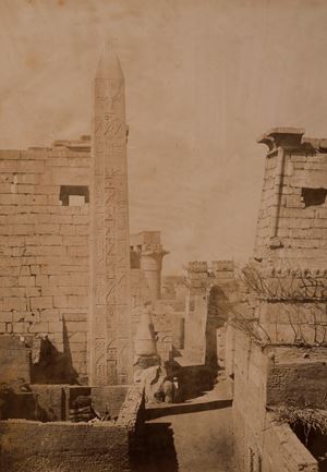Luxor, Obelisco e Pilons di Ramses