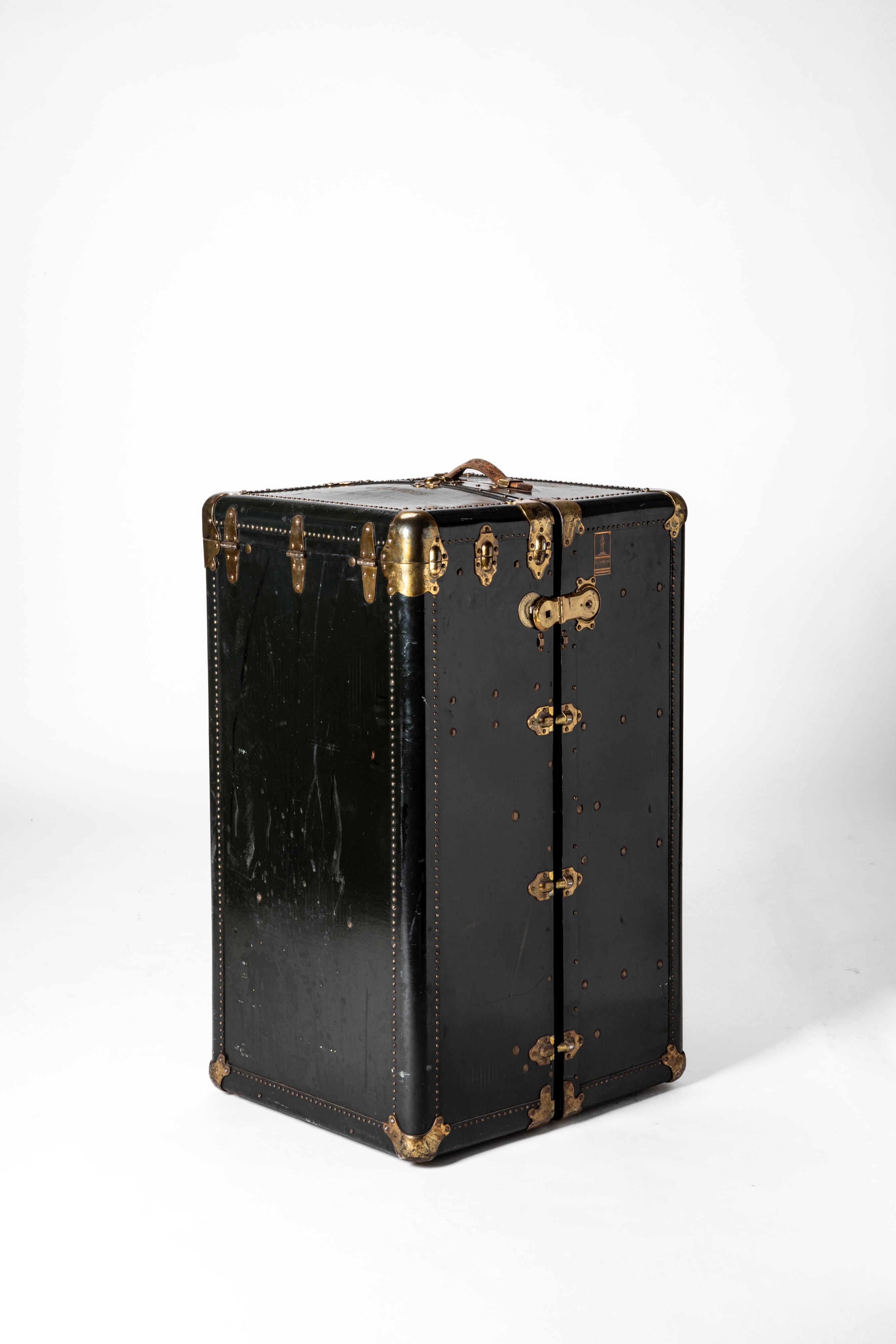 The Oshkosh Trunk Company. Baule Guardaroba da Viaggio. Inizio Secolo XX