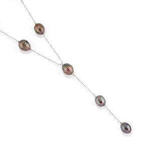 Pearl necklace