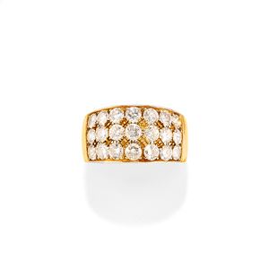 Anello con diamanti