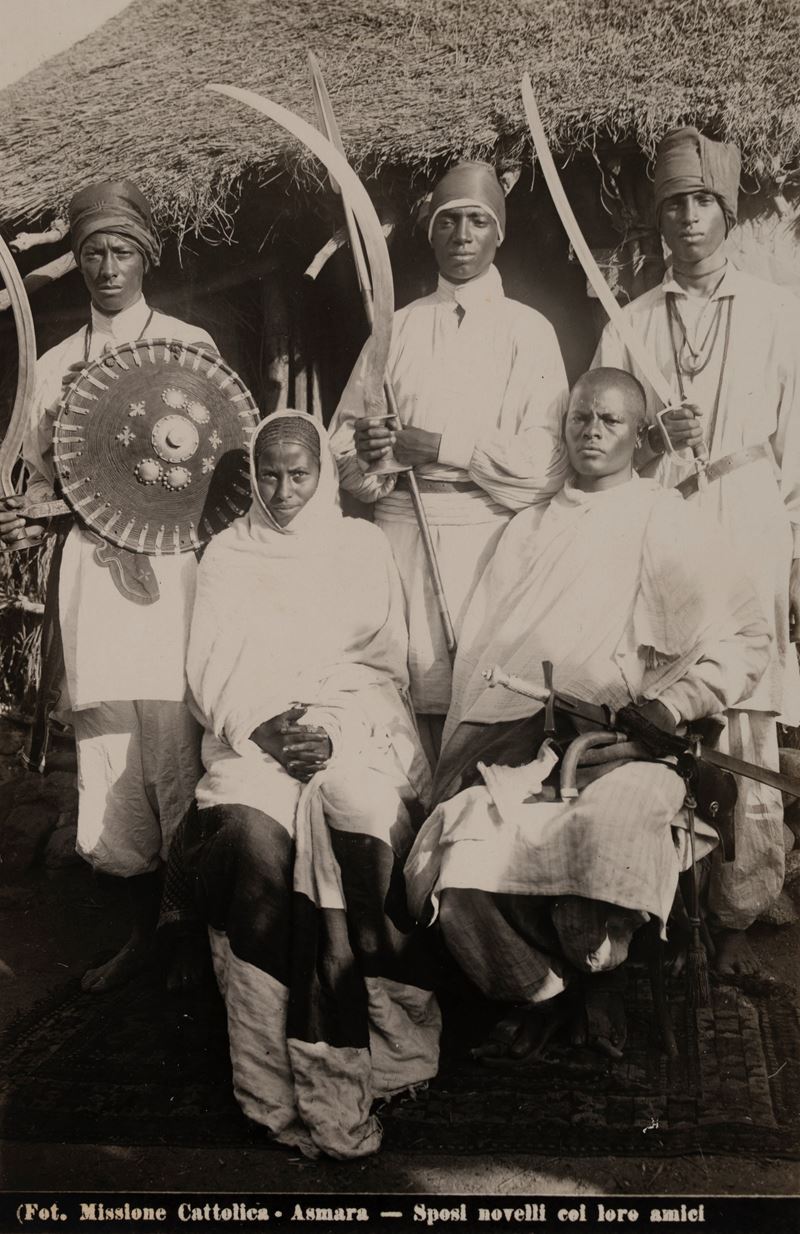 Missione Cattolica - Asmara - Sposi novelli coi loro amici