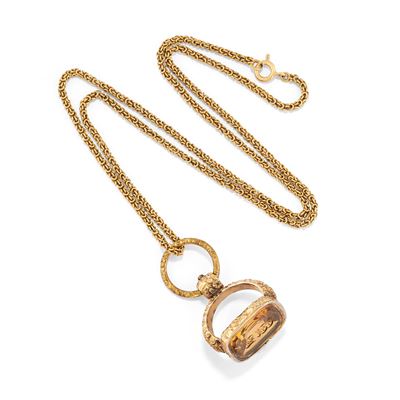 Catena in oro giallo 18k con pendente a sigillo e quarzo inciso