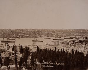 Corne d'Or. Vue prise du Grand Hotel de Londres
