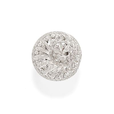 Anello in oro bianco 18k con diamanti taglio brillante