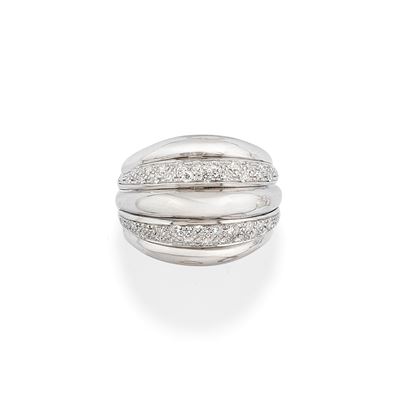 Anello con diamanti