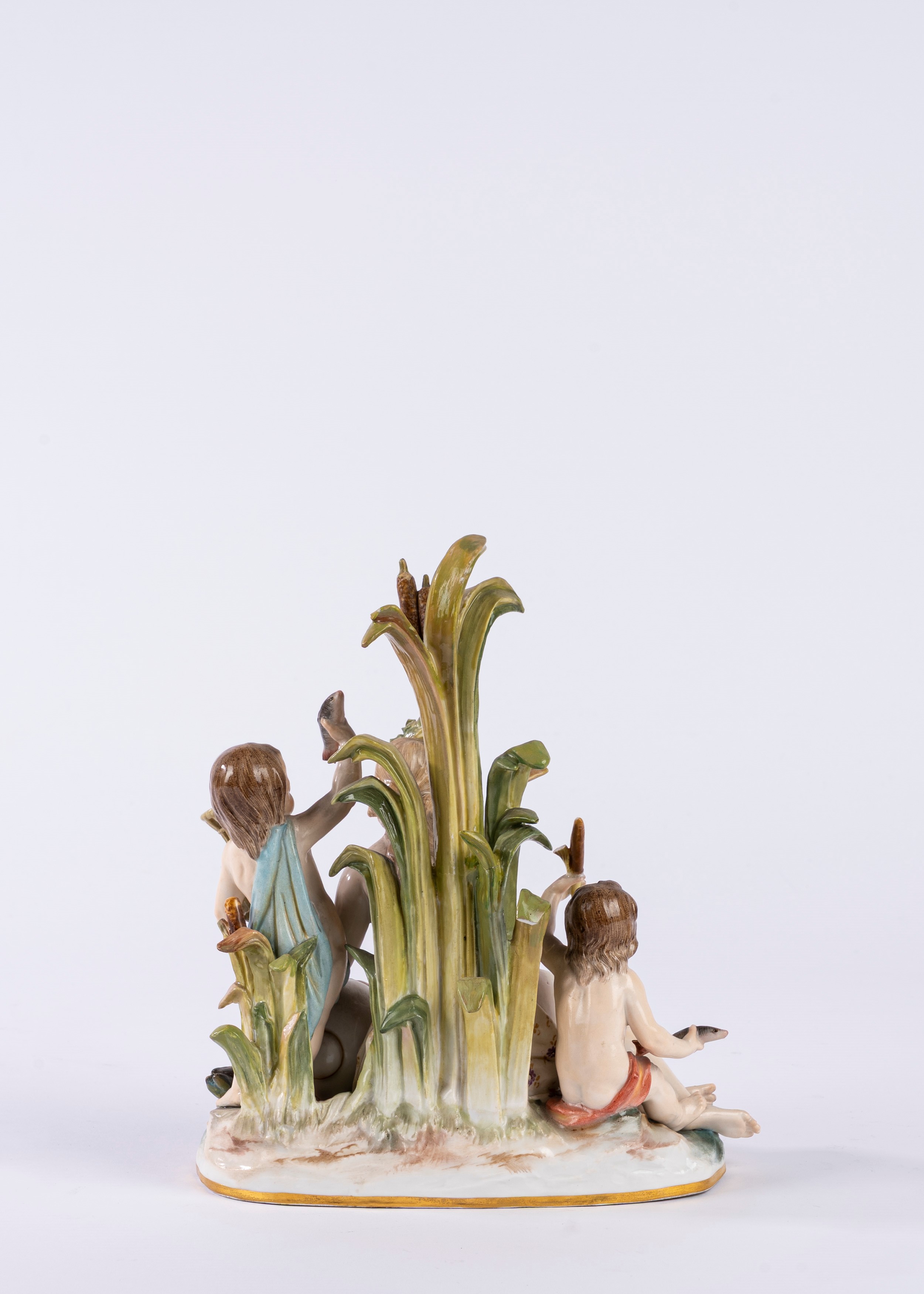 Gruppo in porcellana policroma raffigurante l’Allegoria dell’Acqua. Manifattura di Meissen, secol...