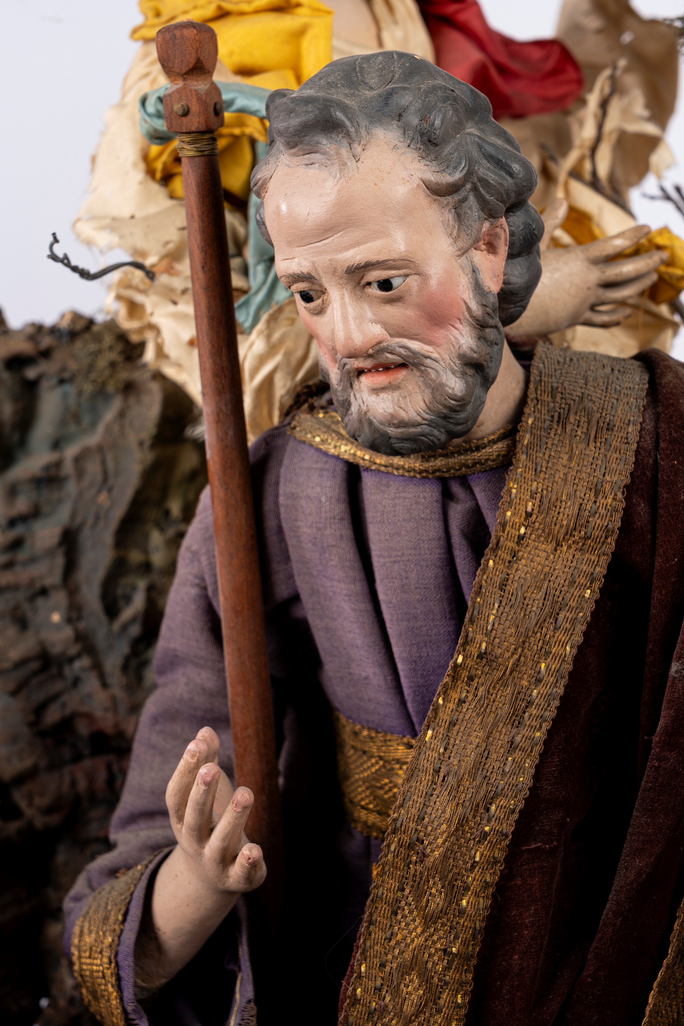 Presepe con la Natività, tre pastori e un angelo. Napoli, secolo XIX