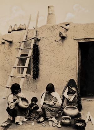 Pueblo Indians of New Mexico, fine pottery