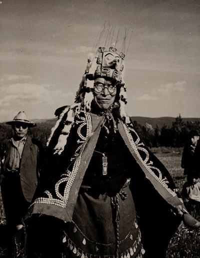 Stampa vintage di Canadian People, Indians, gelatina ai sali d'argento, anni 1940