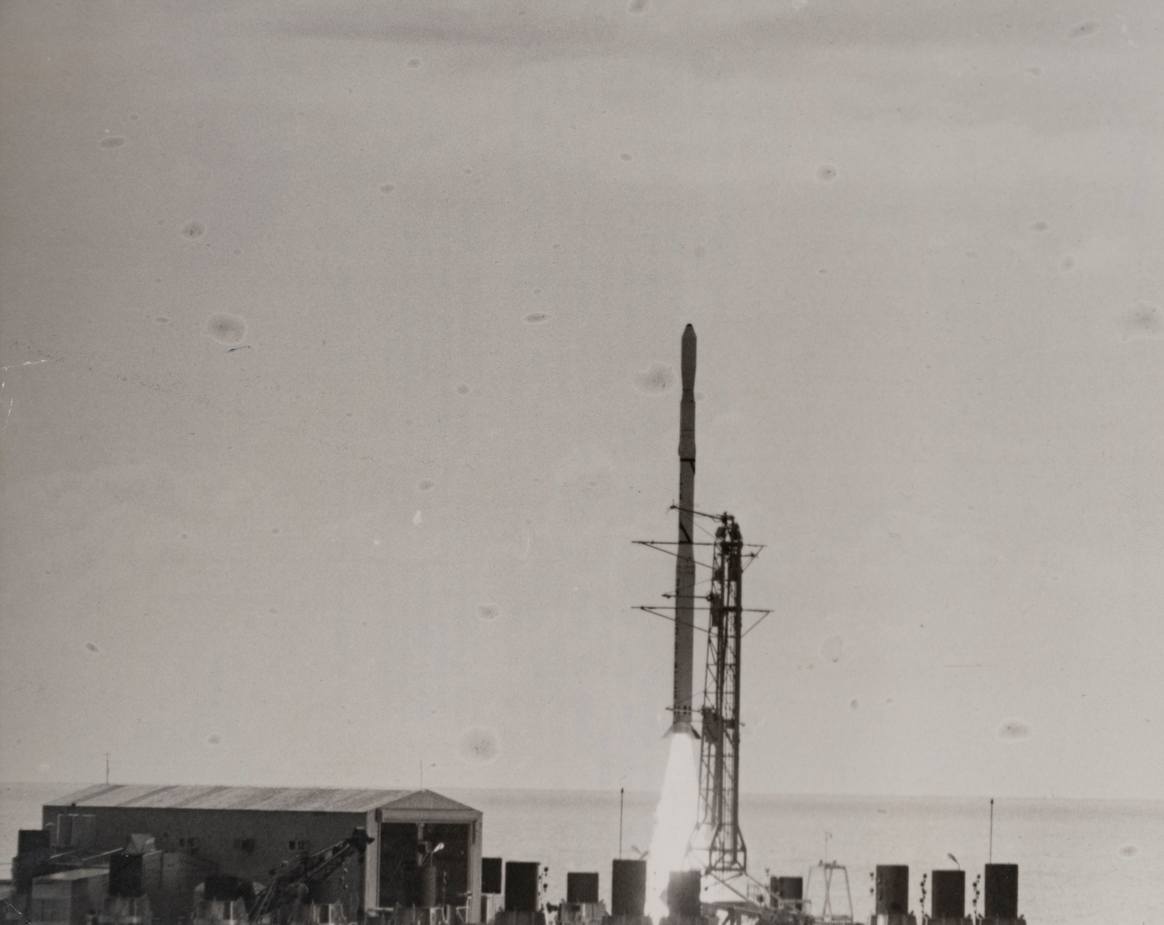 Wallops Island ; Kenya, Africa ; Indian Ocean off Coast of Kenia - Pre-lauch view of the SSS