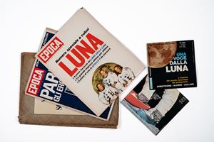 45 giri Una voce dalla luna, rivista Neil Armstrong e due riviste Epoca