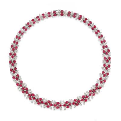 Collana a girocollo in oro bianco 18k con rubini e diamanti