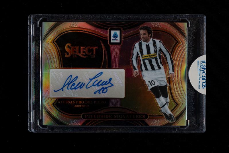 Card autografata - Juventus - Panini Select Serie A 2024/25