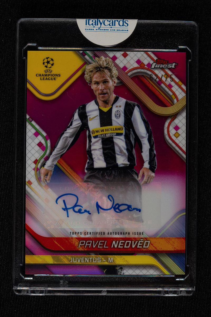 Card autografata - Juventus - Topps Finest Uefa Club Competitions 2024/25 - Numerata su 75