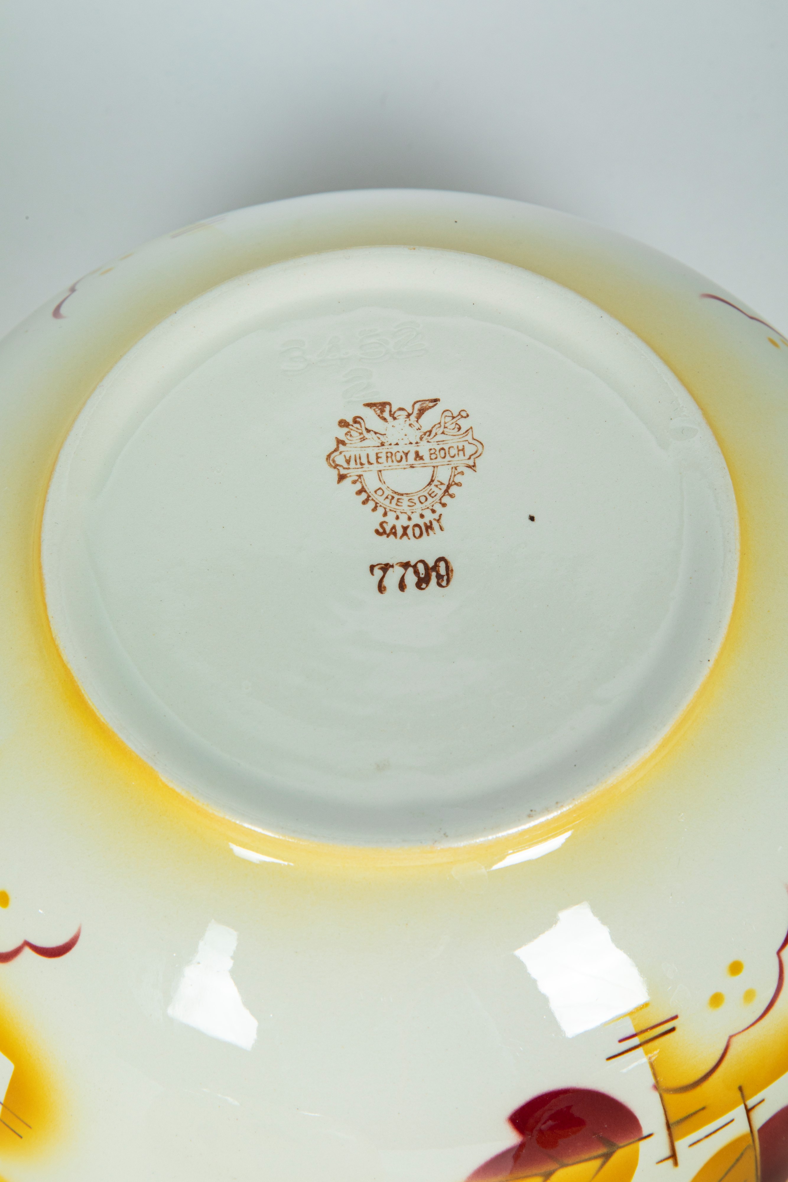 Villeroy & Boch, Dresden. Set a nido composto da sei ciotole in ceramica policroma decorata nei t...