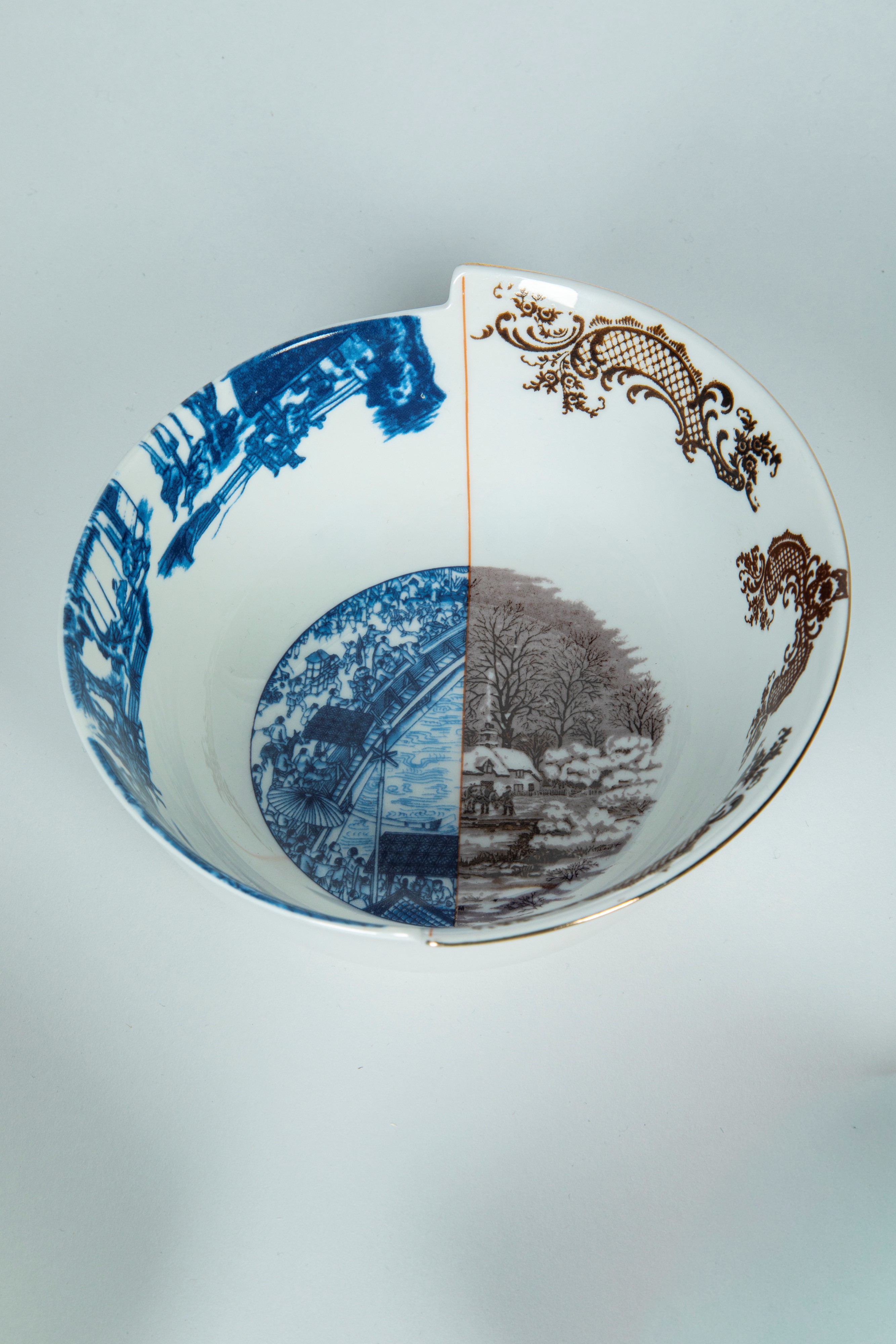 CTRLZAK Art & Design Studio × Seletti — Hybrid design. Servizio da tavola composto da due ciotole...