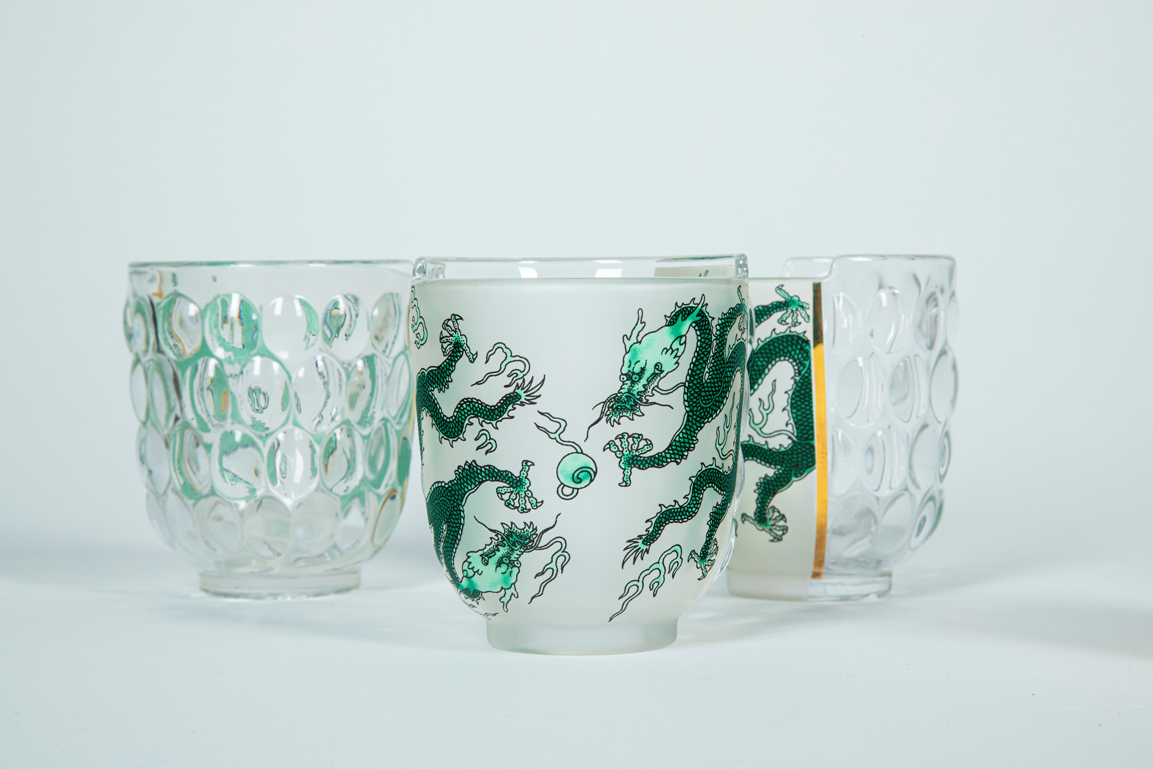 Ctrlzak Art & Design Studio × Seletti — Hybrid Agluara. Nove Bicchieri da Cocktail in Vetro Trasp...
