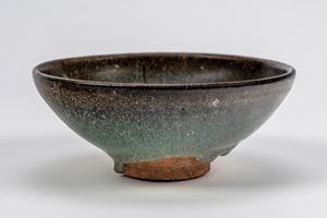 Grande Ciotola Jun smaltata in blu scuro-turchese, Cina, dinastia Jin o Yuan