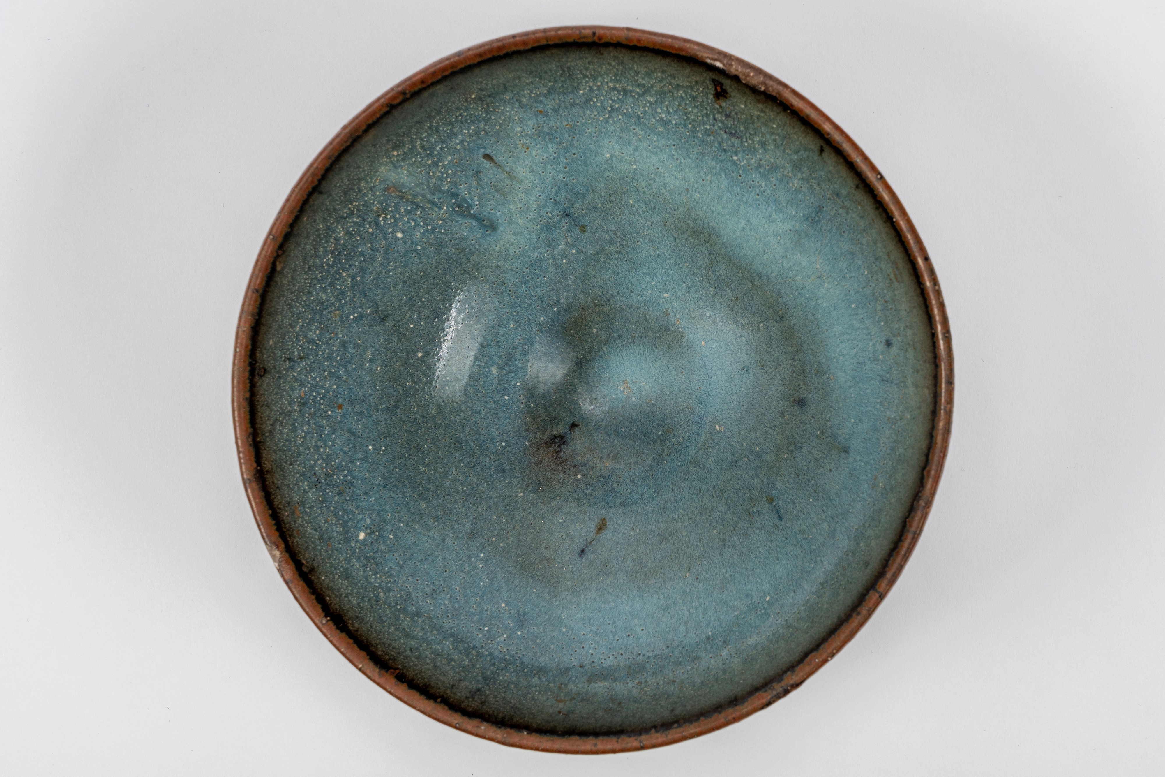 Ciotola Jun smaltata in blu-grigio, Cina, dinastia Jin o Yuan