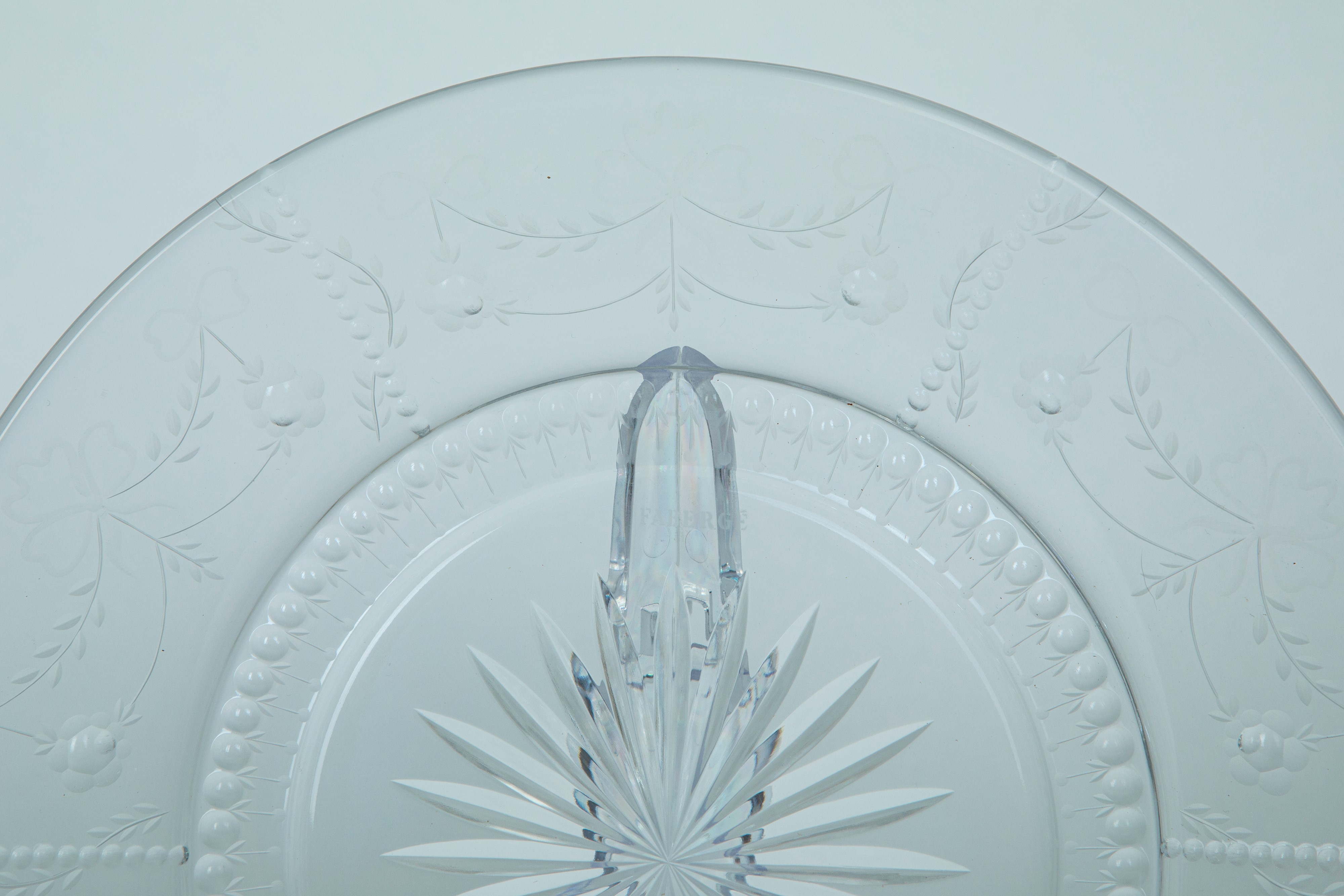 Fabergè. Servizio da Trentaquattro Pezzi in Cristallo