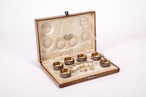 Sei salierine con cucchianini