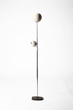 Lampada da terra orientabile