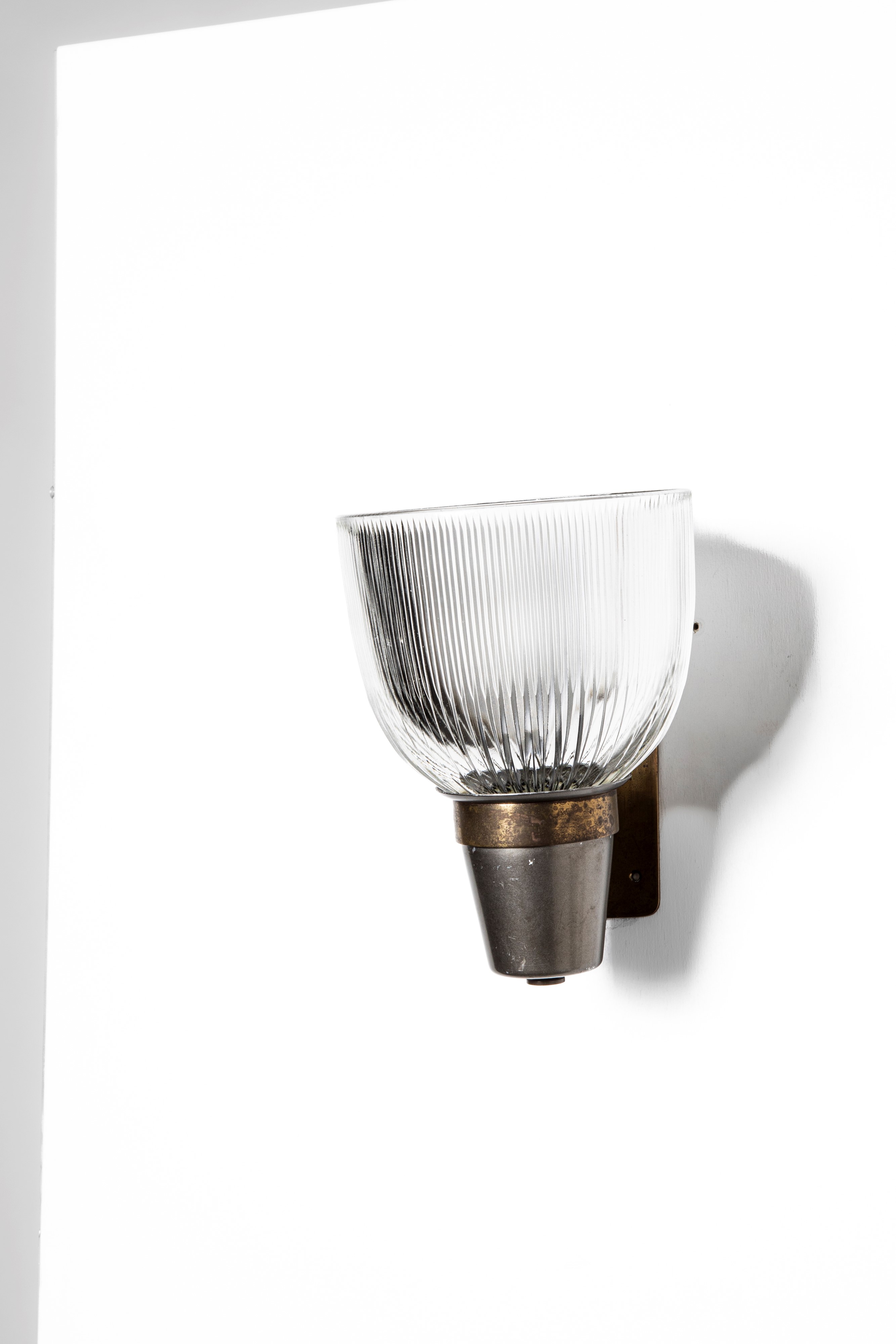 Coppia di lampade da parete modello no. 'Lp5'