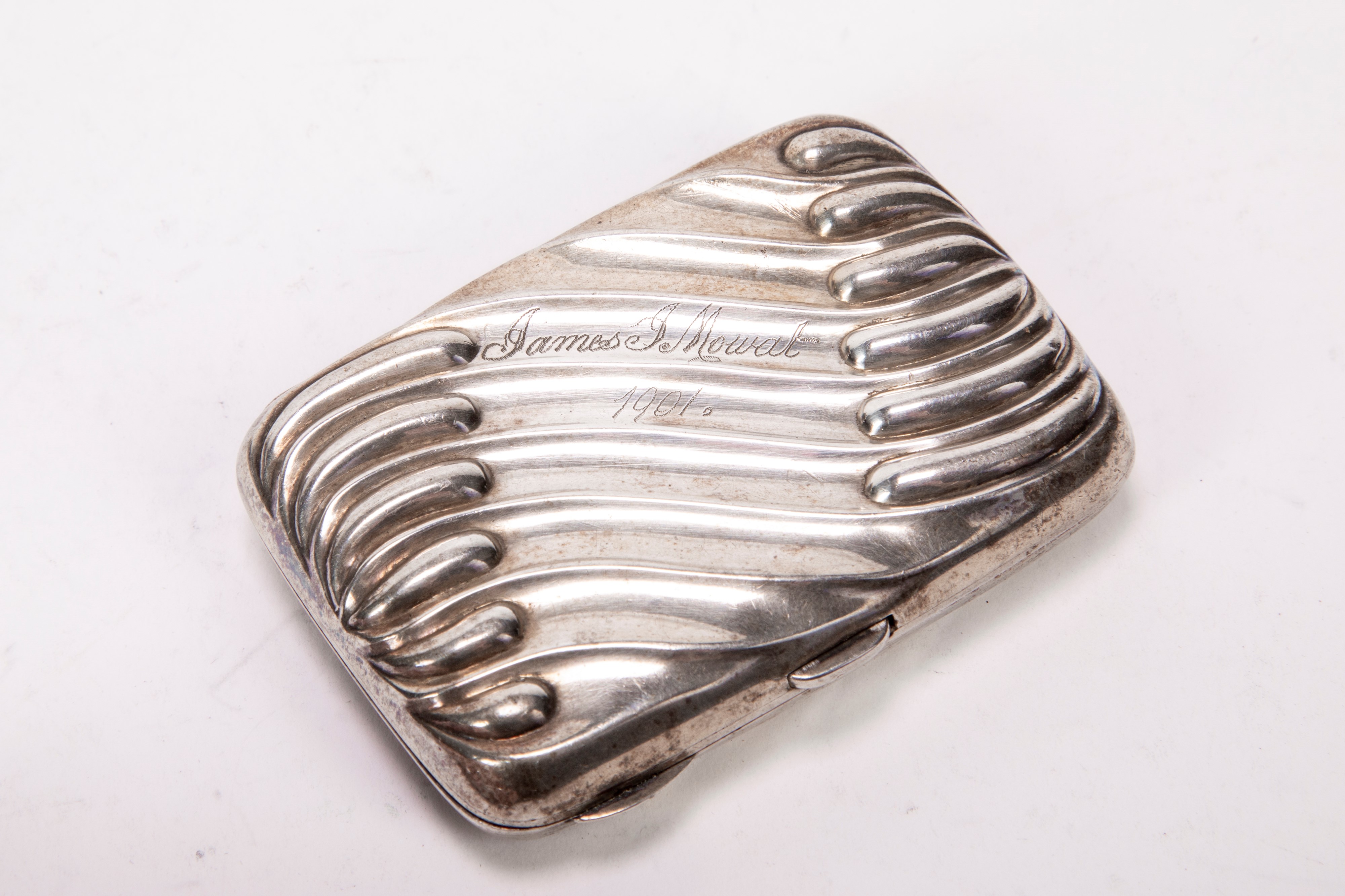 Porta sigarette e porta biglietti