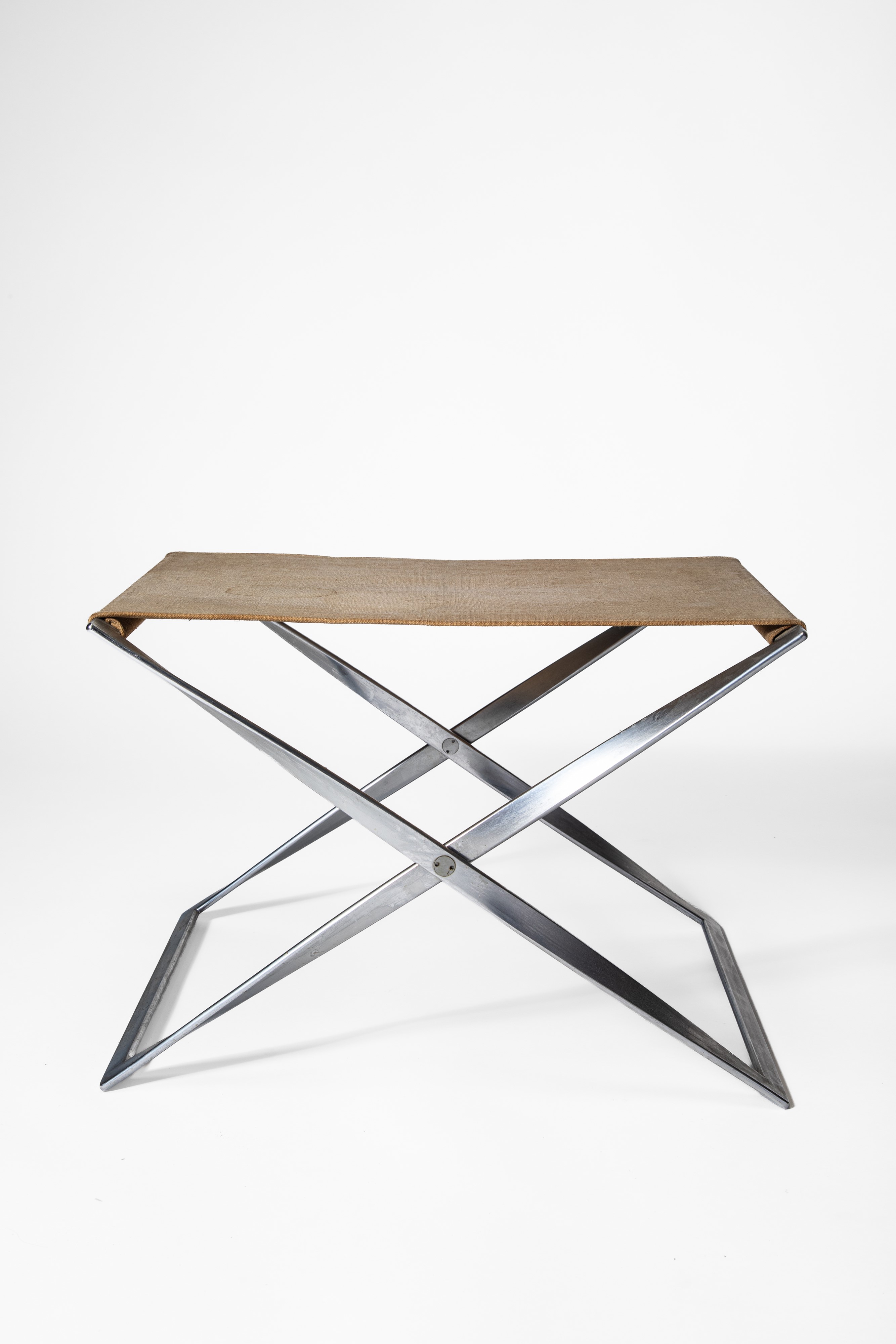 Poul Kjaerholm - Coppia di pouf pieghevoli modello no. PK91