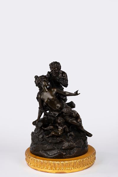 Clodion, Gruppo in bronzo raffigurante Ninfa con satiro e putti, Francia, XIX secolo